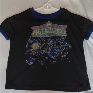 aesthetic cropped graphic tee💫🖤🌊